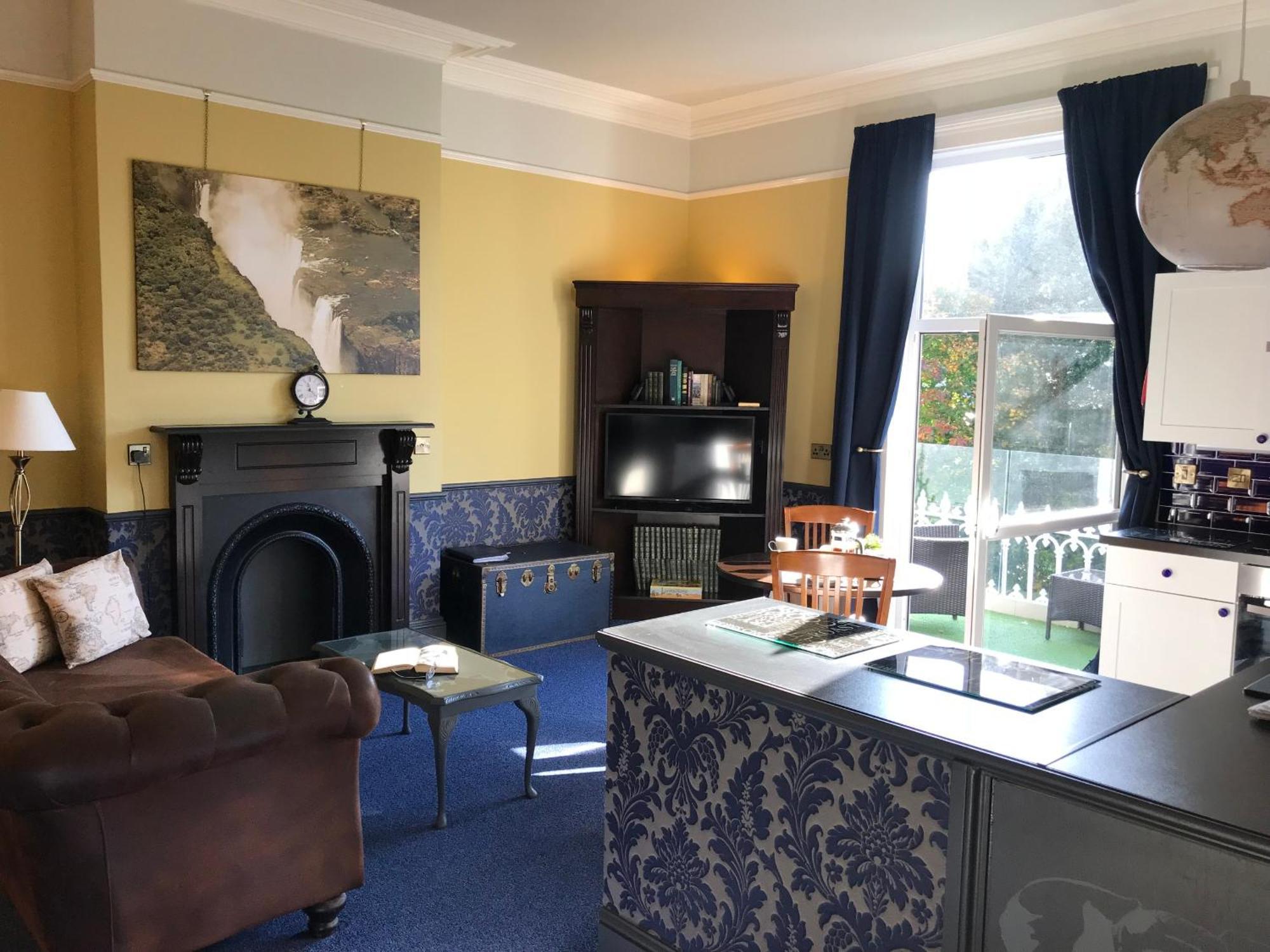Atlantis Holiday Apartments Torquay Rum bild